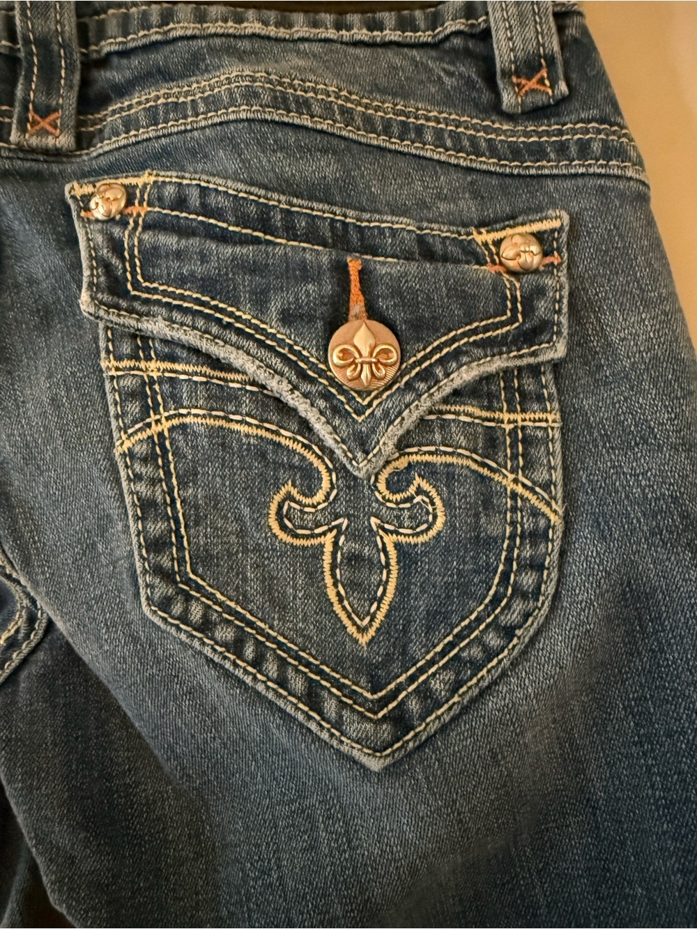 Rock Revival Women's Medium Blue Bootcut Jeans with Embroidered Pockets